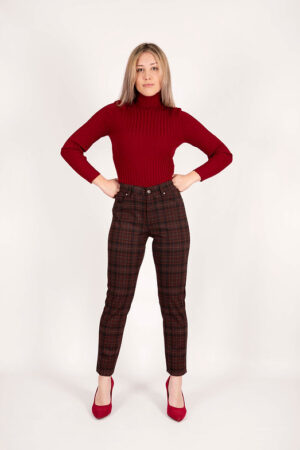 Pantalón de punto en cuadros Mod.833