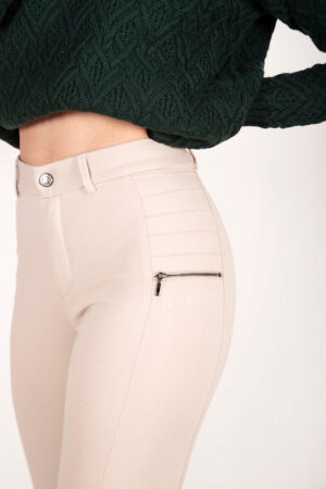 Pantalón de punto detalle de cremalleras Mod.414