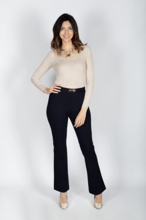 Pantalón punto Aplique dorado Mod.566
